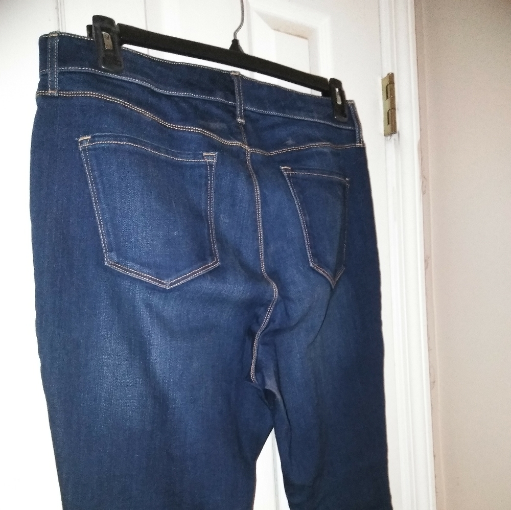 Jeans - Picture 2 of 3